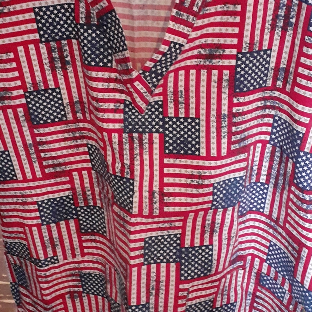 Scrub top